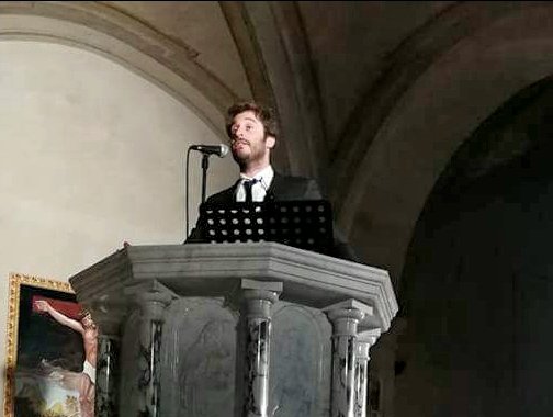 FranchyItaly's tweet photo. Di nuovo colpita e affondata dal tuo Celestino @LinoGuanciale Bravo ๐๐ Grazie per #Lavventuradiunpoverocristiano una delle cose piรน belle e toccanti che ti abbia visto fare #Pescina #Silone #blessedtobethere #linoguanciale https://t.co/tpZBSlaGOP