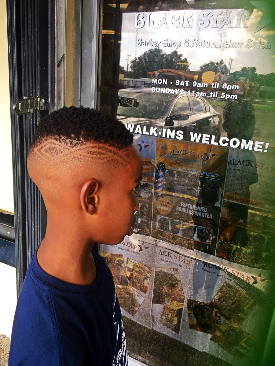 BlackStarUnisex's tweet photo. 🚨No waiting 💺open #BlackStarBarberShop
#Browardbarber
#Floridabarber
#barberlife
#barbersince98
#barberlove
#fadefocus
#thebarberpost
#yourbarberconnect
#hightopfade
#brushcutswagg
#barber4life
#fortlauderdale
#acceptingappointments
#giveusacall
#blessedhands
#sharpfade https://t.co/QHcCv4laLB