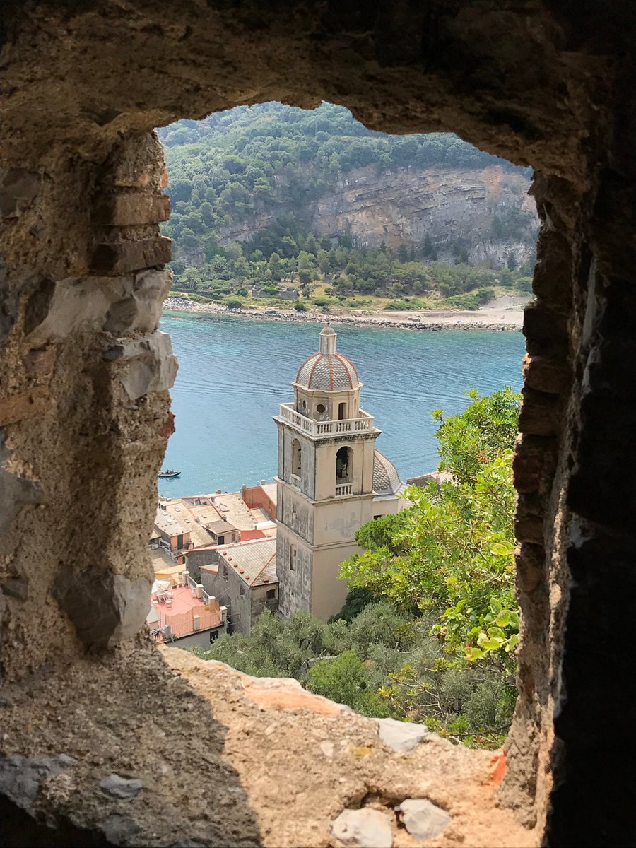 AmberparkXplore's tweet photo. @JLipowski @Ilanaontheroad A4 We really connected in #portovenere recently - sorry if you have seen these pics! #castellodoria #trlt https://t.co/Jdpluzva05