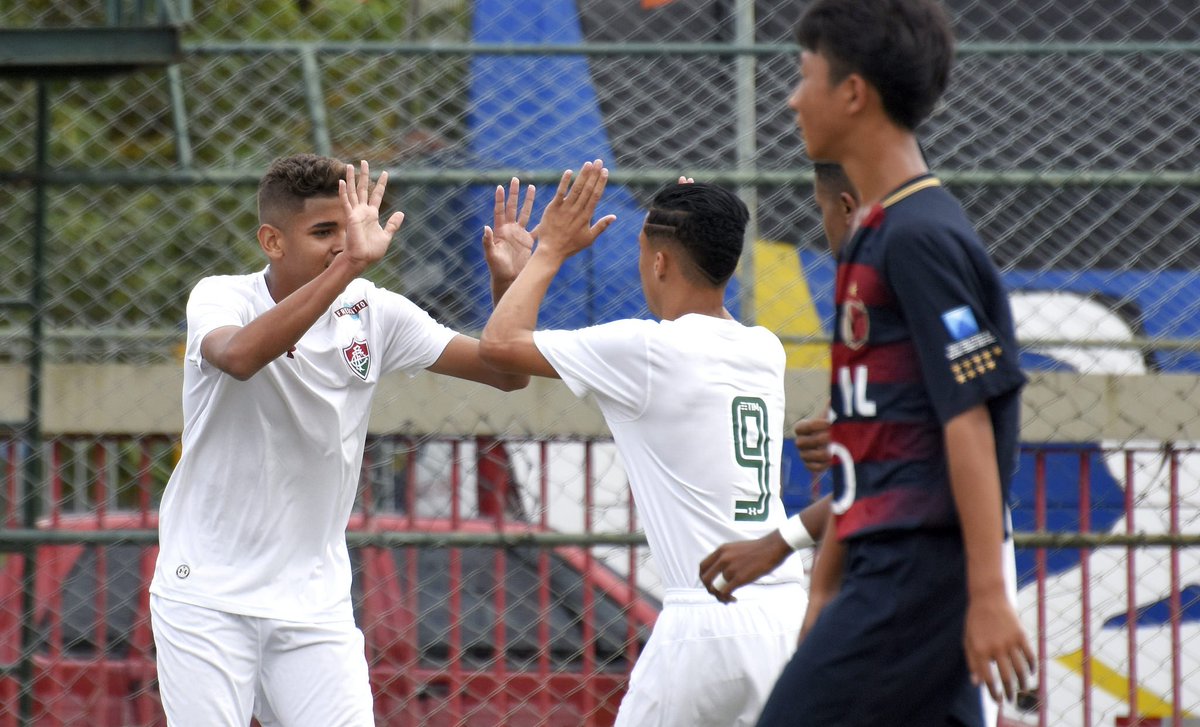 FluminenseFC's tweet photo. Na estreia da Copa da Amizade Brasil-Japão Sub-15, os #MlksDeXerém golearam o Antlers Tsukuba, por 5 a 1, no CFZ.  João Neto, Abner, Kayky, Metinho e Lucas marcaram para o Tricolor. #VemQueTem https://t.co/gO7nxogn1Y