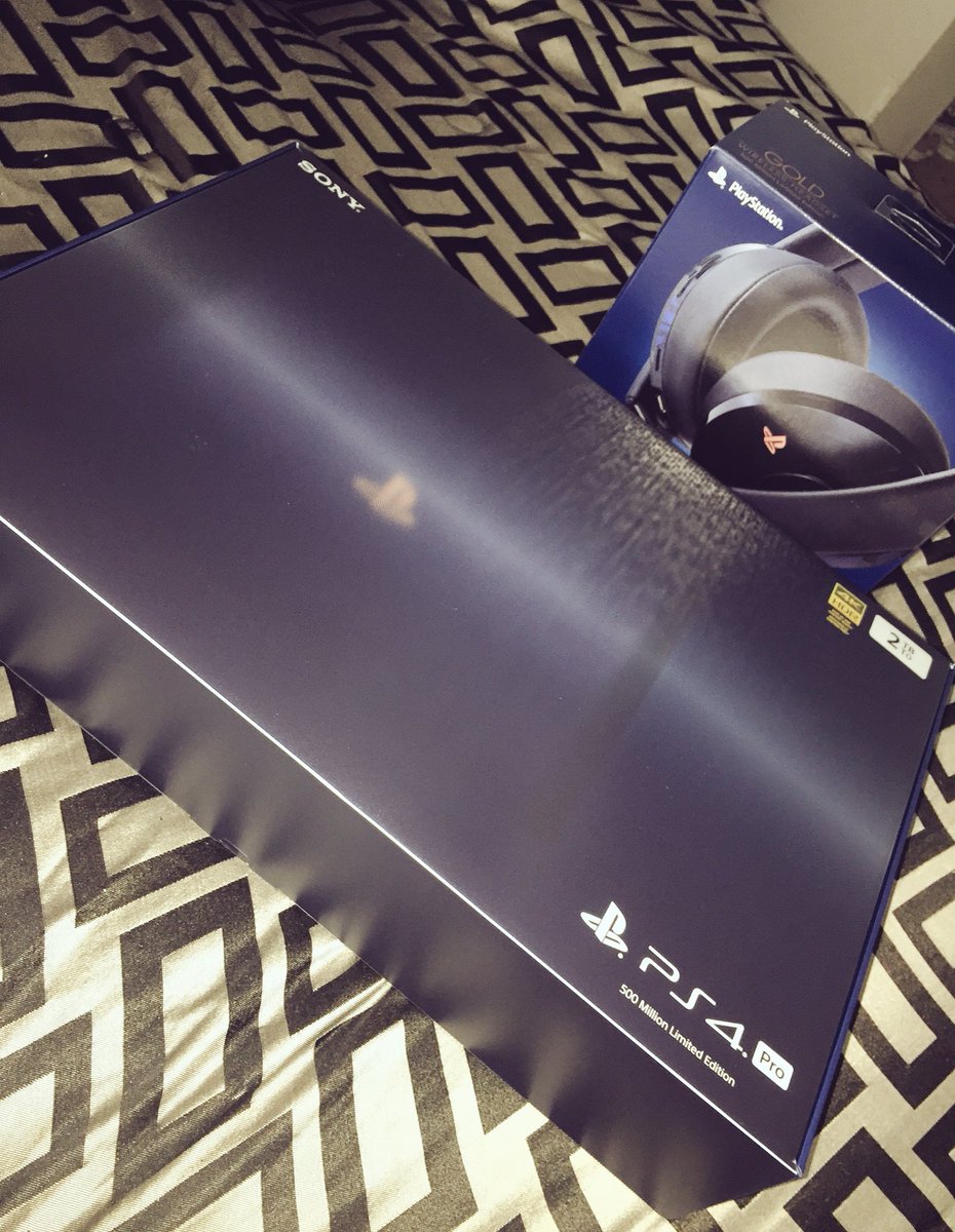 THIS THING IS SO SEXY AND IT AINT EVEN OUT THE BOX YET! THANK YOU <a href="/PlayStation/">PlayStation</a>