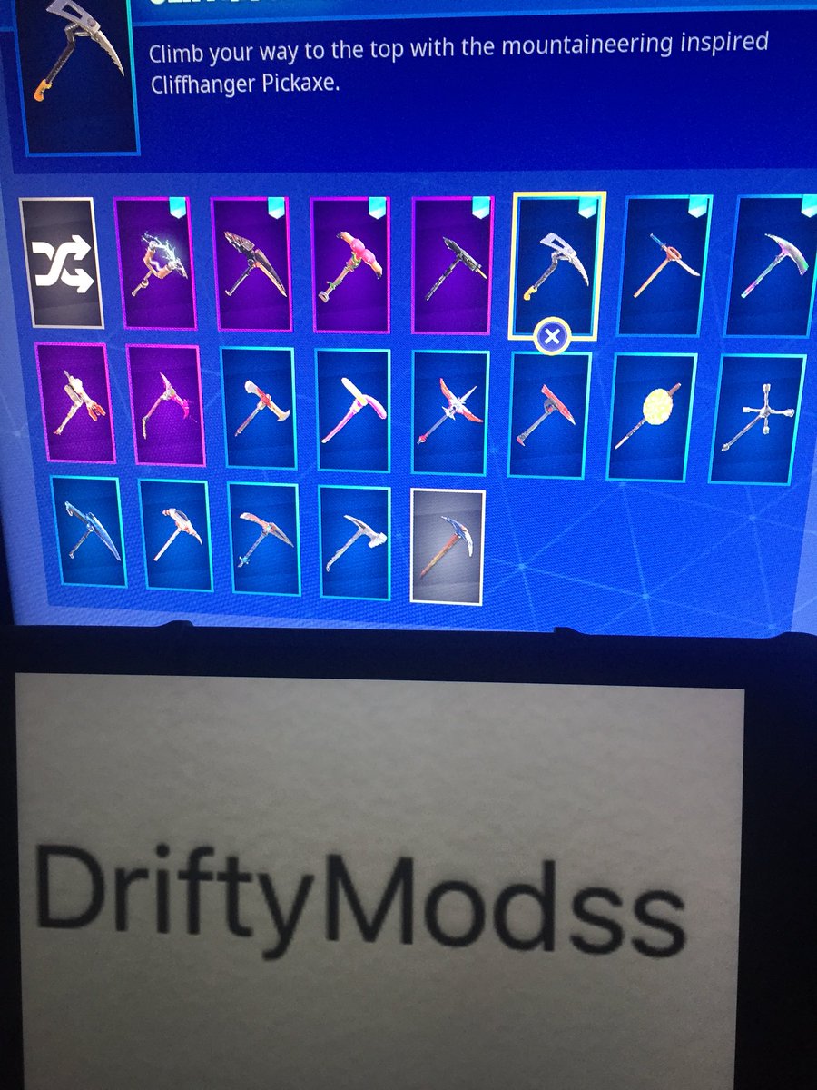 DriftyModss tweet media
