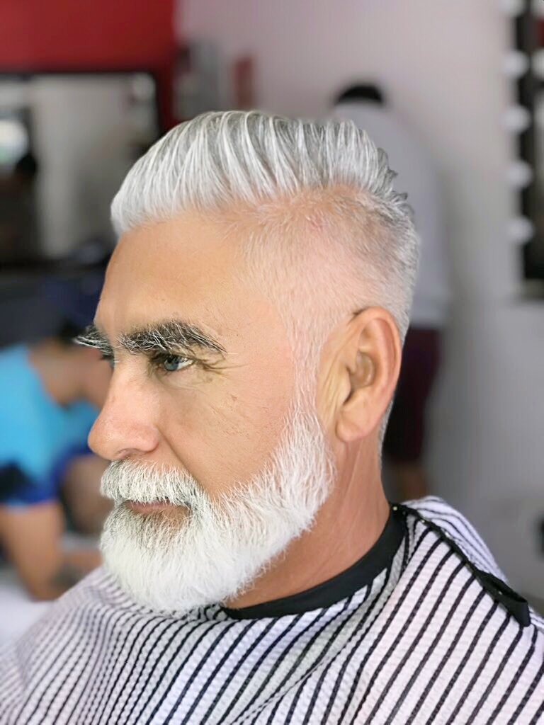 dani_barberMX's tweet photo. #barbershopconnect #barber #barbershop #barbers #barberia #diseño #desing #cut #cutstyle #cuts #barberpost #barberlife #barbergang #barbero #barberworld #gdl #barbersinctv #barbersince98 #barbershops #barberoslatinos #nationalfadeleague #barberingposts #Gentlemen #estilo #GDL https://t.co/czysmqx9Dl