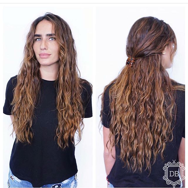 TruMatch_Hair's tweet photo. Trumatch gives you the flexibility to have an effortless wash and go look, and still have your extensions match perfectly to your natural texture 🤗💯 @dasibstudio 📷: @trumatch_hair https://t.co/DbAgFO5viu