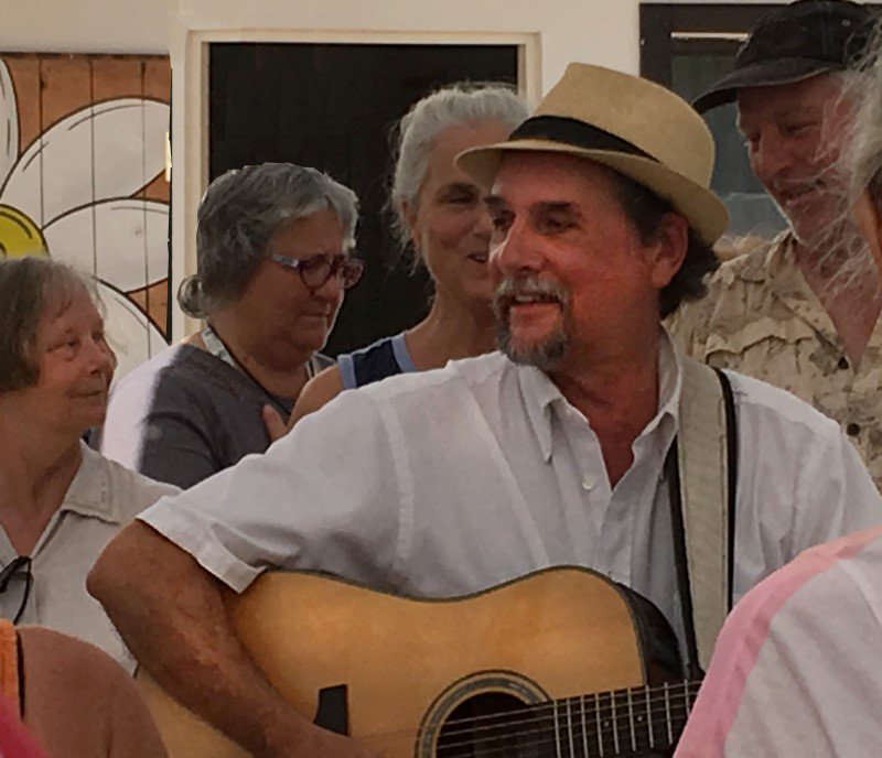 Meet Douglas 

For over 40 years, Douglas Stevenson has been on the cutting edge of alternative lifestyle and technology. Douglas has been the principal spokesperson for The Farm, an intentional community located on 1750 acres in rural Tennessee...

tedxwilsonpark.com/speakers/