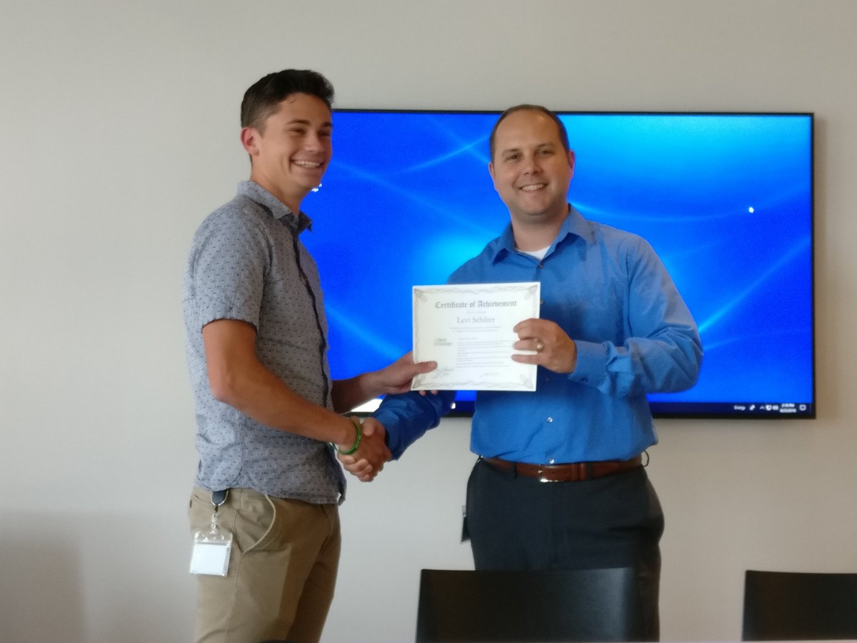 WoodHarbinger's tweet photo. Big thanks to our summer interns William Renner (#electrical) and Levi Schilter (#mechanical) for your help and #enthusiasm!! Good luck with the school year and see you again soon!  #internships #Engineering #moldingyoungminds https://t.co/cWPbmLy0KJ