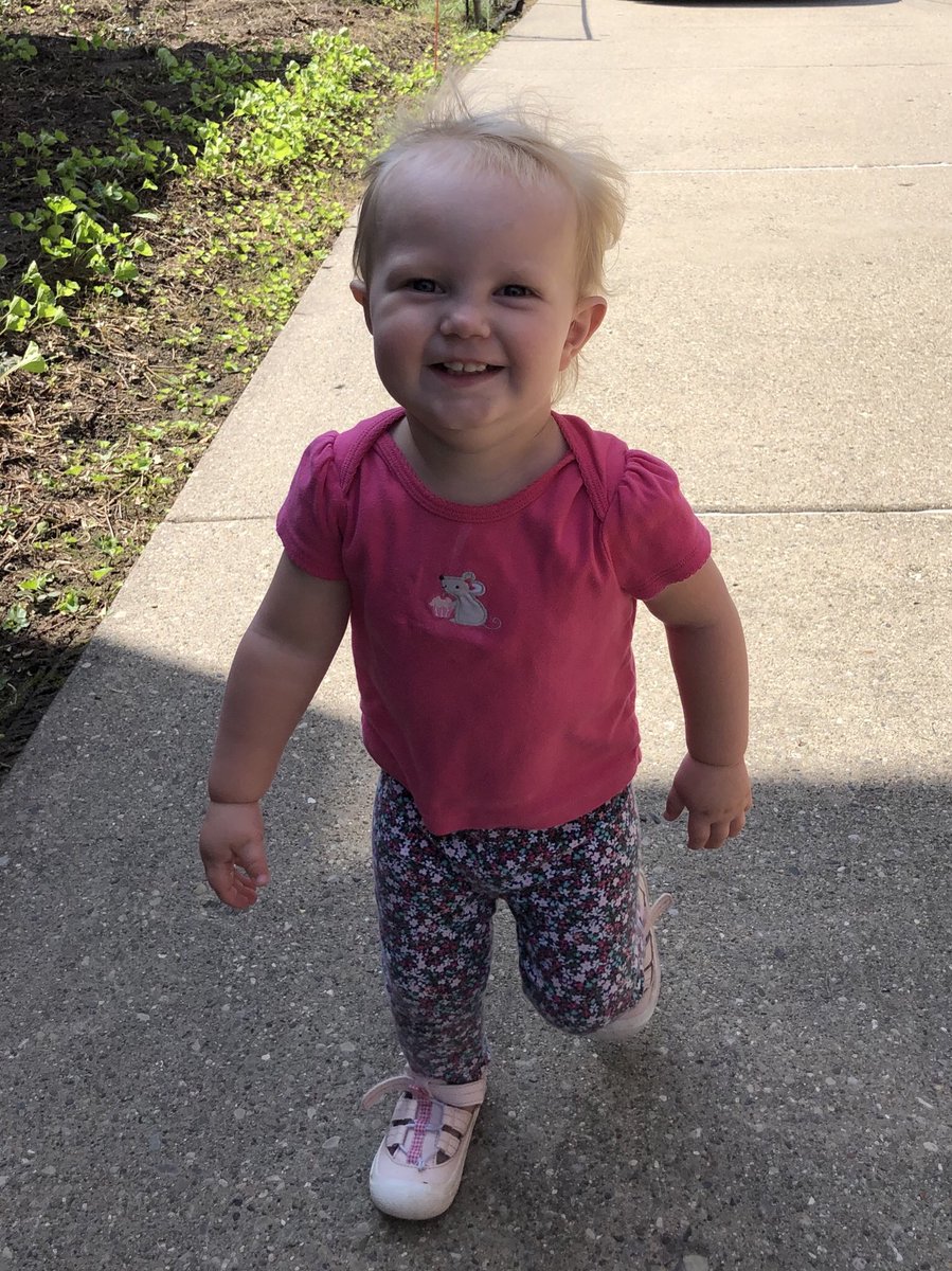 CoachLemecha's tweet photo. Have great races today @CorunnaGirlsXC @CoRUNnaCross from Coach Lemecha and my lil runner!! https://t.co/tbnoShwYcd