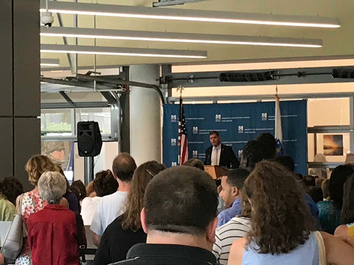 Congratulations UMASS Boston for the opening of their first Residential Facility!  Absolutely stunning... 1,077 beds and supported by Sodexo