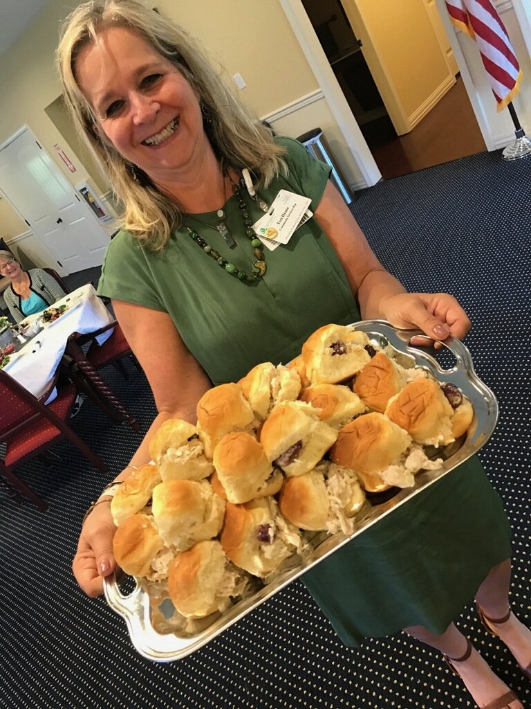 cyberchef67's tweet photo. Great Advisory Board Luncheon today provided by our CSR team. Fresh spinach salad with berries, gluten free &amp; cranberry muffins, and chicken salad sliders. Finished with mango sorbet, fresh raspberry sauce, and waffle crisp. Thank you for a great, healthy meal! https://t.co/XY8S7TOfcr