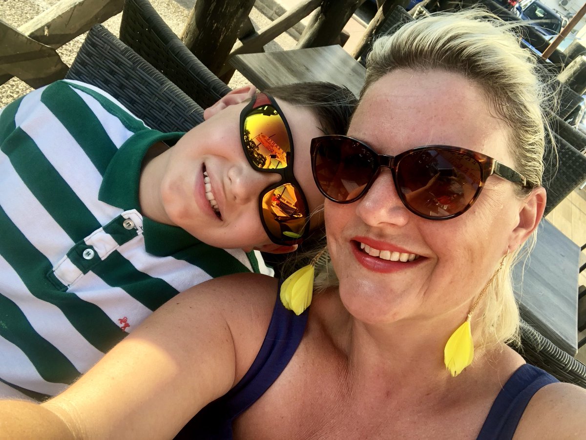 janeylanehaque's tweet photo. Starting to feel sad that our island trip is drawing to a close @pcs_andyh #minorca #calanporter #ourhappyplace https://t.co/nxNdbfJKlK