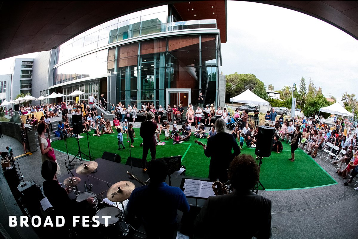 broadstagesm's tweet photo. This Sunday we have a full day of fun planned for #BroadFest. Between all of the music, dancing and activities you're sure to be hungry, which is why we have some amazing food vendors including @BorderGrill, @TreatsSM and @MidFeastTruck. https://t.co/hfSwkKinhq