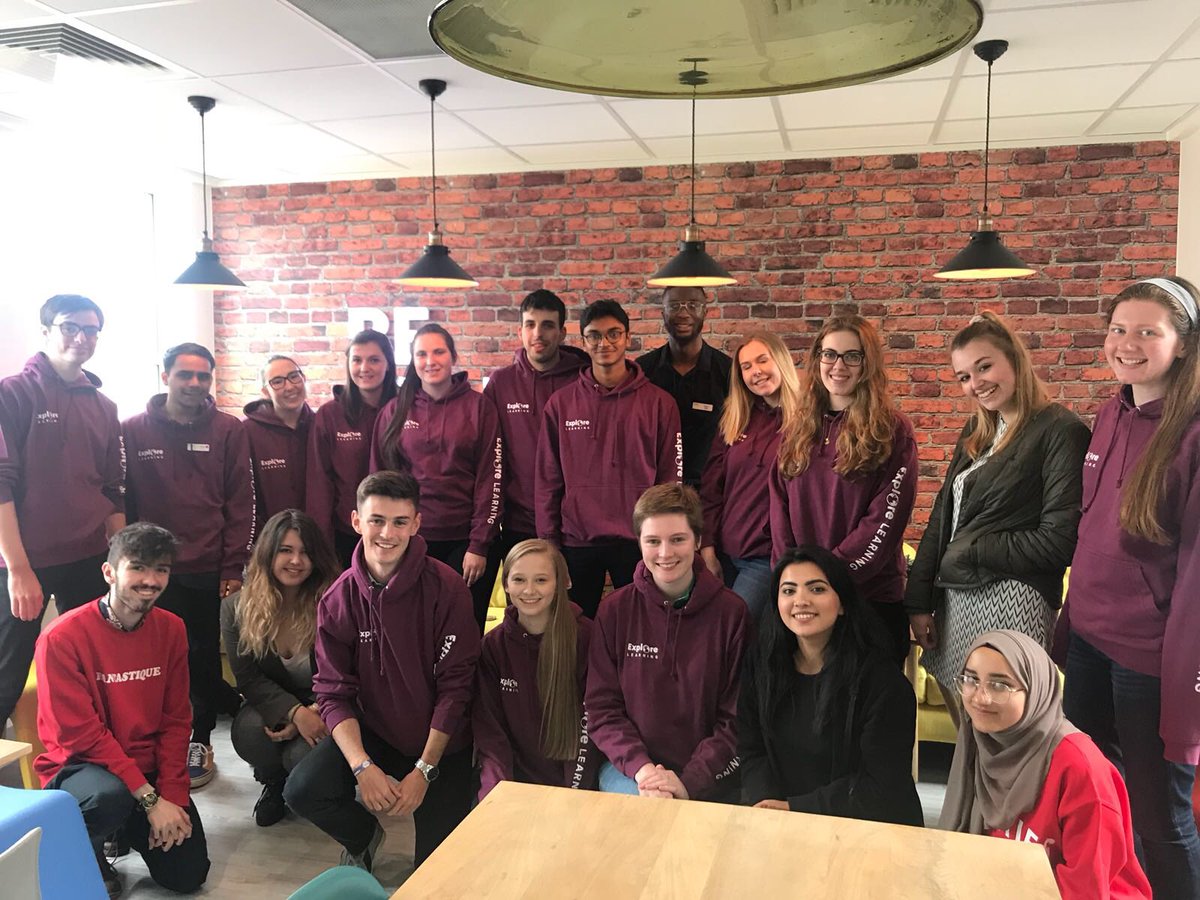 Lauren_Explore's tweet photo. Fab campus rep training day at head office! Watch out for the purple hoodie on campus✨
#lifeatexplore #university #developingme https://t.co/DnLsBDRR3q