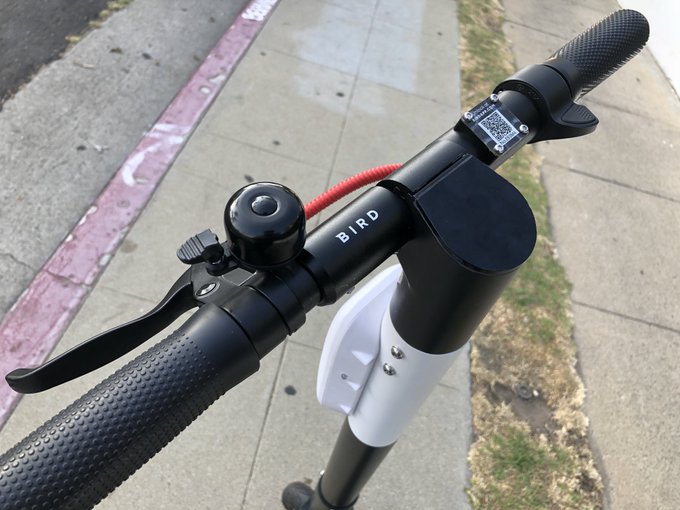 Left out on the street in Venice: a new Bird scooter (possibly a prototype). I&rsquo;d heard a new model is<a href="/tag/io17"class="tags"><span>#io17</span></a>