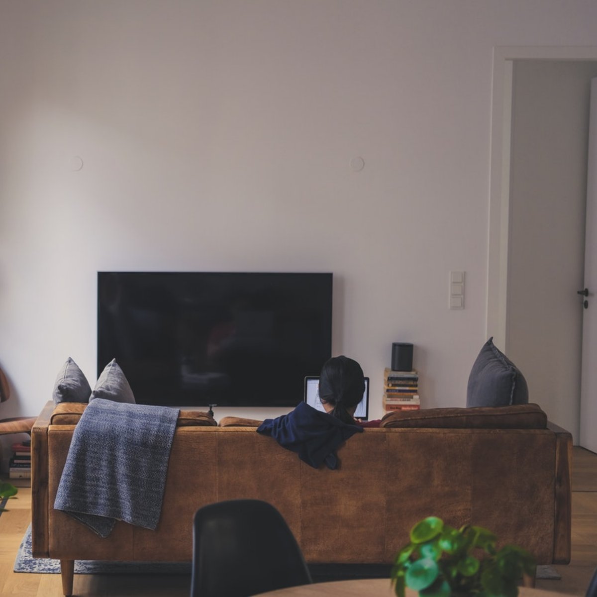 shoptvw's tweet photo. What's the first movie you'd watch on your new TV? https://t.co/5KV18SzFQs