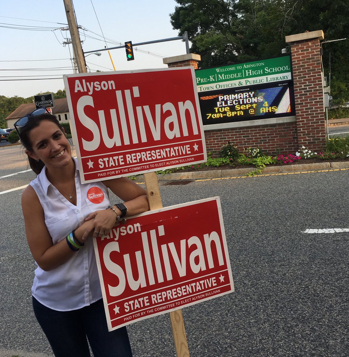 RepASullivan's tweet photo. ❤️🇺🇸️💙I want to thank the Abington Summer Concert Committee for doing a great job organizing this year's great series.#Sullivan4StateRep https://t.co/p8xOwzqV4b
