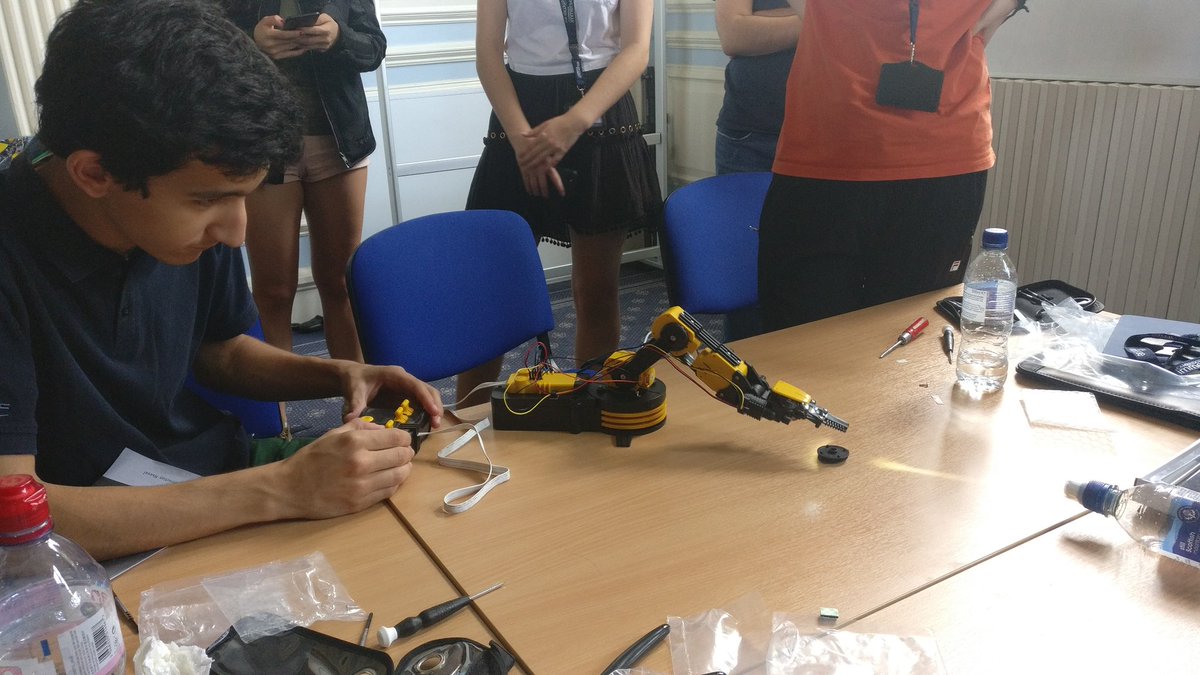 #Engineering is magic😍 Had an amazing 2weeks in the summer school tutoring these wonderful kids about the wonders of engg ! Together v explored the incredible possibilities of engineering &amp; worked on practical sessions building a 🤖 arm,circuit design, disaster management etc