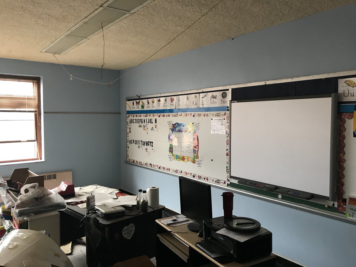 MrC_SacredHeart's tweet photo. Sacred Heart continues to make building improvements for the upcoming year! #shstroy https://t.co/15JdAvnobn