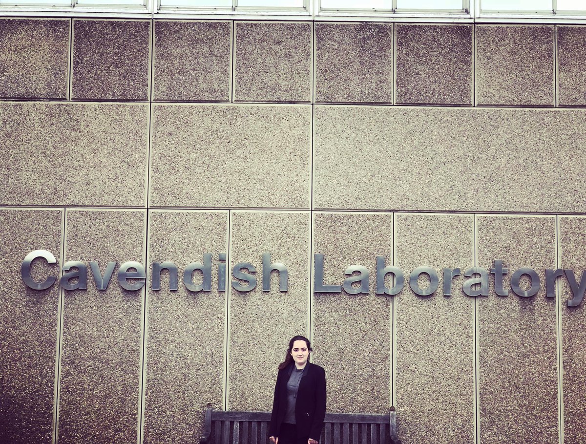 SienaCastellon's tweet photo. Canβt believe that today was the first day of my physics work experience placement at Cambridge Universityβs legendary Cavendish Laboratory! Thank you @PhysicsOutreach for this amazing opportunity!
#physics #GirlsInSTEM #maths #CavendishLab
@DeptofPhysics @kingsmathschool https://t.co/szztjp3U3J