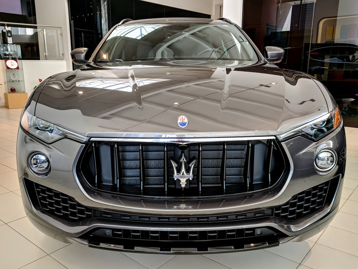 MaseratiSeattle's tweet photo. Small details - big history
.
Check out this #Levante #GranSport with sunroof and black leather sport seats >> https://t.co/O2YSzDjI3q
.
.
@Maserati_HQ #MaseratiOfSeattle #SeattleDrivesItalian #SeattleCars #LuxurySUV #SportSUV #CapitolHillSeattle #MaseratiTrident #Maserati https://t.co/GcDBglmJk0