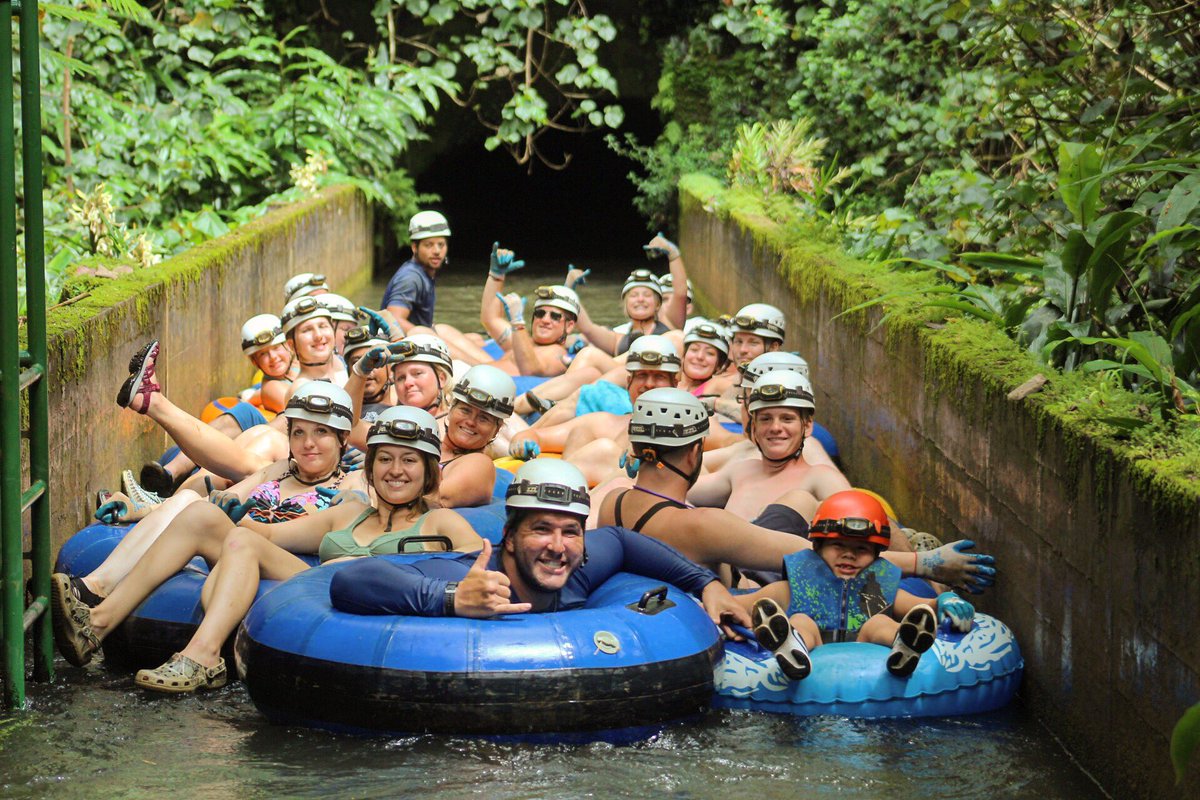 Together we tube, divided we🤔...we still tube!!😆✨🙌🏾🏞❤️🤙🏾 #tubingkauai #kauaitubing #kauai #lethawaiihappen