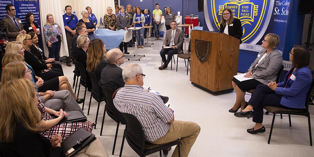 Colette Geary (colette_geary) Twitter