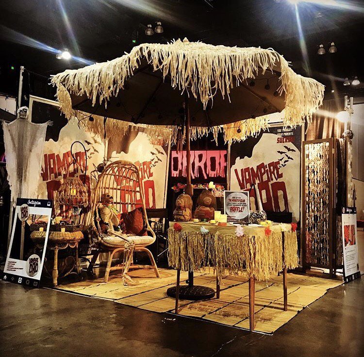 Thanks to everyone who came out to <a href="/ScareLosAngeles/">ScareLA</a> this weekend! We had a great time! #vampiredad #scarela