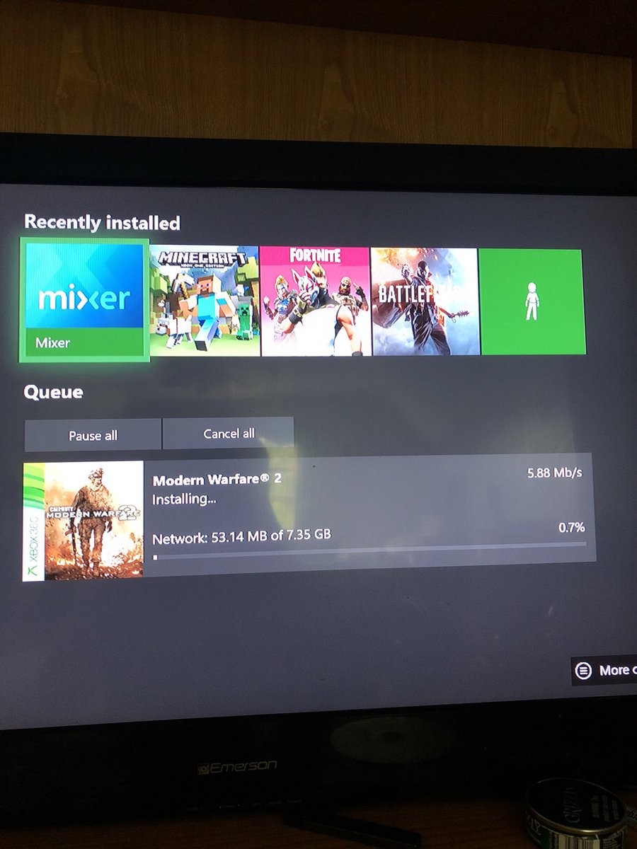 MitchellHolllis's tweet photo. Mw2 is now backwards compatible for Xbox one.. You’re welcome 😀 https://t.co/JkSmF4eLWx