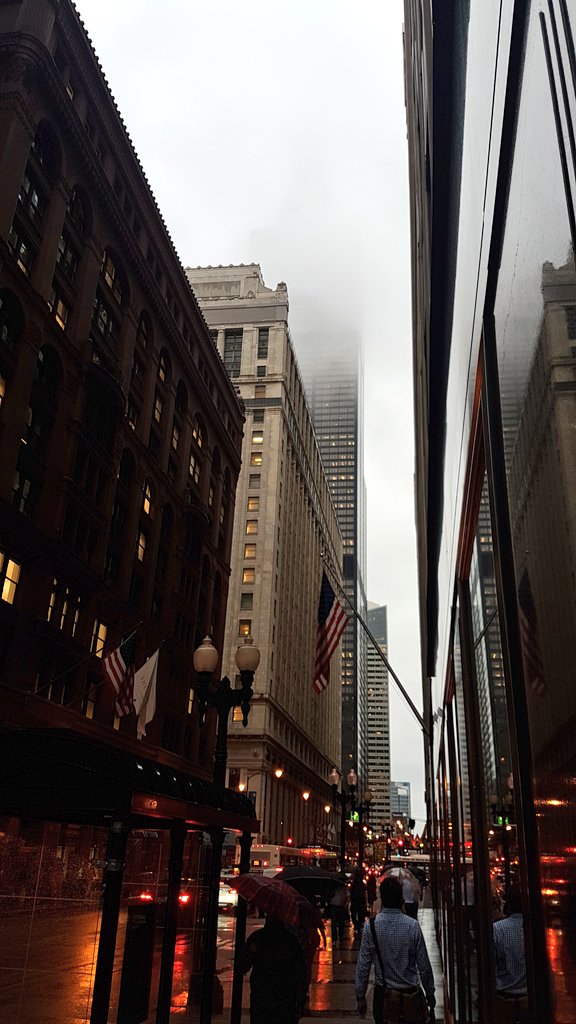 marklenahan's tweet photo. Willis Tower (fka Sears), Chicago - where I'm working today and tomorrow...
@united @IATA #AirThinkTank https://t.co/roUbOm6hc1