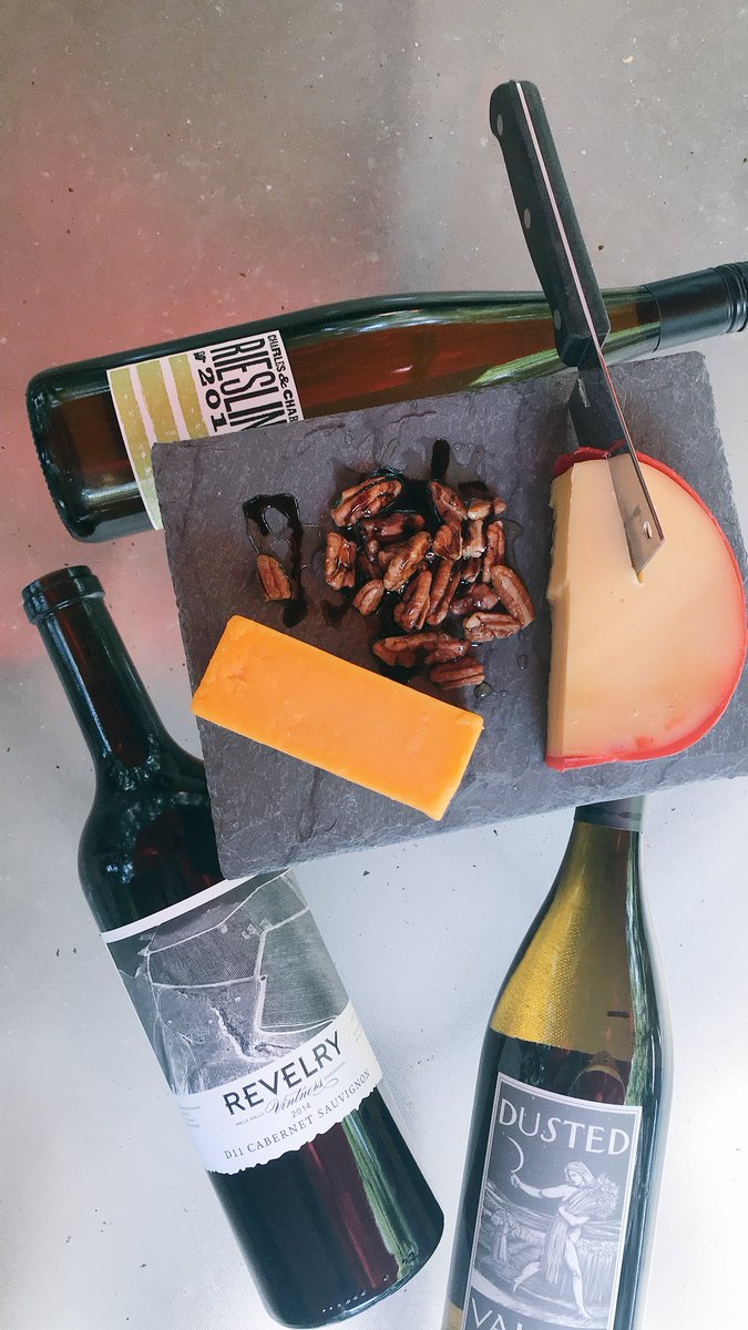 Having a little Wine 🍷 and Cheese 🧀 Party 🎉 to celebrate #WAwine during #WAWineMonth 🙌🙌🙌 #NewEpicenter @Wa_State_Wine