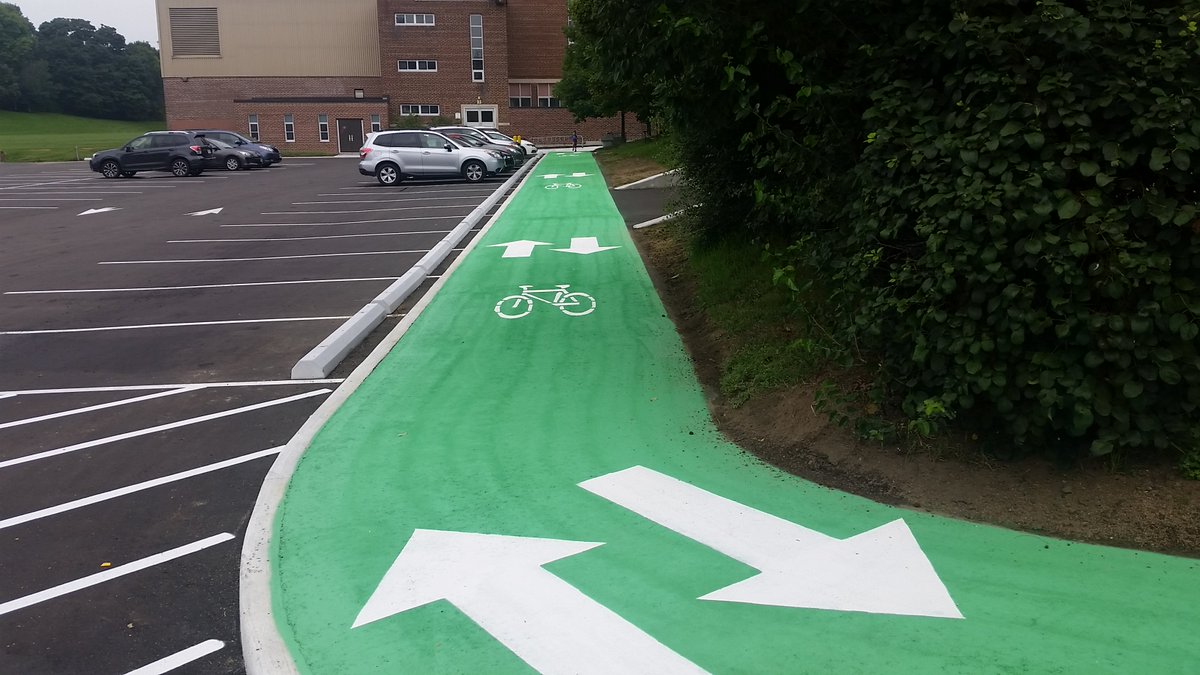 biketoschoolTO's tweet photo. Great things happen to our schools when students, teachers and boards work together. Freshly installed bike lanes now exist @LeasideHSLib that came from an Active Sustainable School Travel audit and safe needs assessment. Old parking in last pic. No more biking thru parking lots https://t.co/VONMsk7TLI