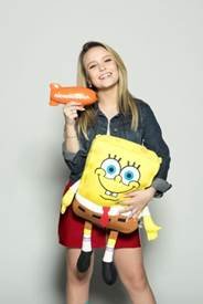 A Lari merece ganhar muitoo esses 3 prêmios #LarissaManoelaIG #LarissaManoela #MPN <a href="/larimanoela/">Larissa Manoela 🌟</a>