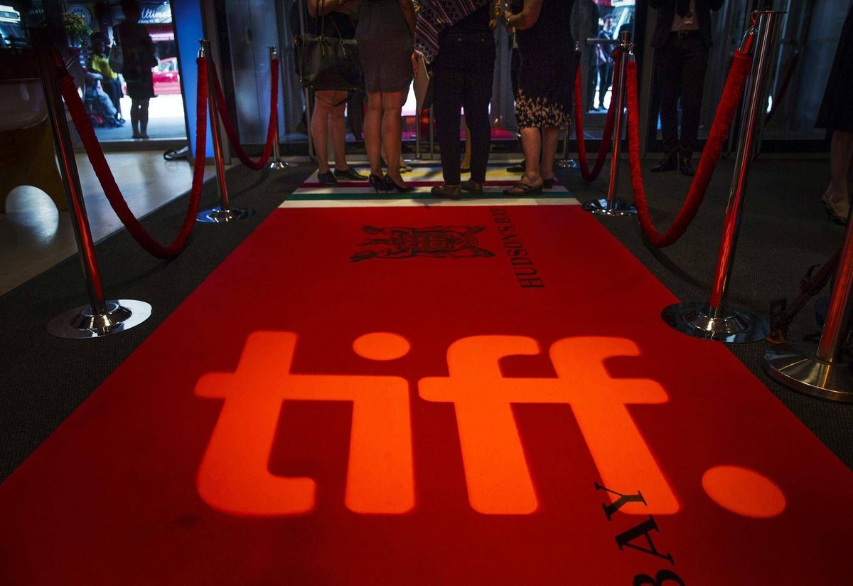 rockitpromo's tweet photo. ICYMI, @hudsonsbay will be returning to @TIFF_NET and bringing their iconic stripes with them, as an Official Fashion Retailer and Red Carpet Sponsor. Read the full story here: https://t.co/v2ggxiNM6Y #starsonstripes https://t.co/Xz1YIsHVtM