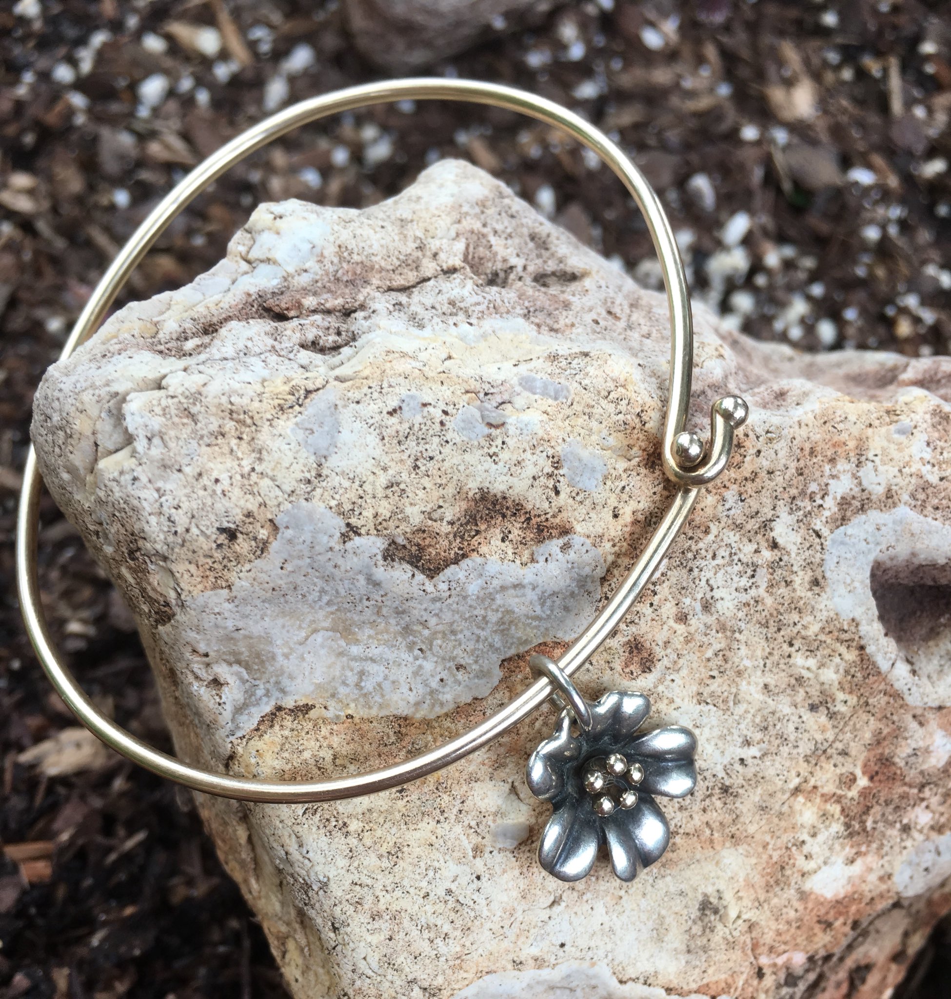 James avery deals april flower bracelet