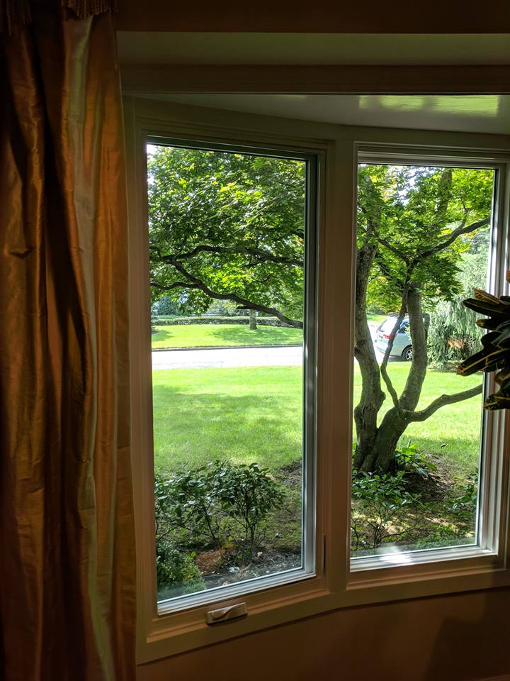 NBwindowandDoor's tweet image. A Customer placed a order for a beautiful bow window by #WindsorWindows. Great way to start of the fall season bearing out at the view . No job is too big or too small. We supply them all!!!