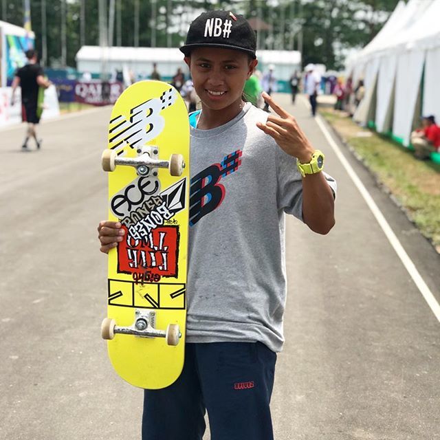 Dailynormal_HK's tweet photo. @margielyndidal let's do this. Asian Games 2018 Skateboarding.
#8five2 https://t.co/66xLULkBgJ #8five2skateboards @acetrucks @nbnumericasia @nbnumeric https://t.co/lqI1tYFJBi
