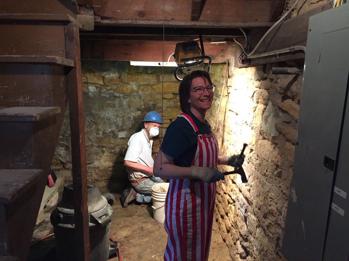 115ElyPlace's tweet photo. Badger masons working on the basement wall in what we suspect was the root cellar (repost from may7, now + image). https://t.co/2ILnCa92hS
