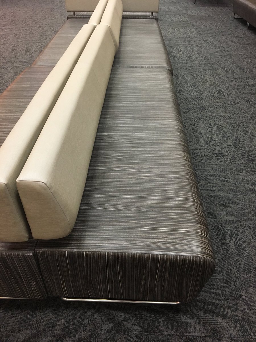 UARKNaps's tweet photo. Couch Outside Union Theatre: I napped here last week after my 8:35 in the Union Theatre got out early. Firm, but not uncomfortably so, with plenty of room to stretch out or curl up. A convenient place to take a short rest between classes! 8.5/10 https://t.co/kmAa6YK2kP
