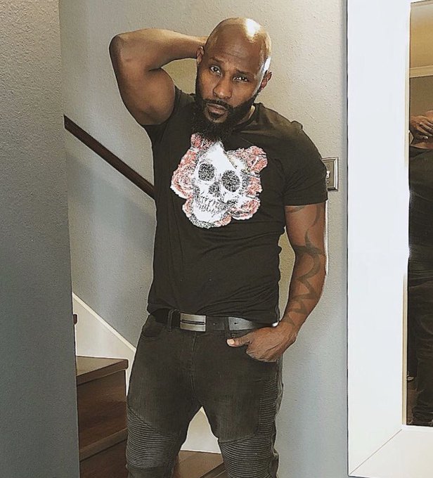 Watch Mateus's leaked NSFW photo on TwXstars