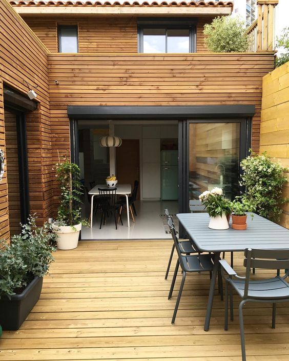 BistroPatio tweet media