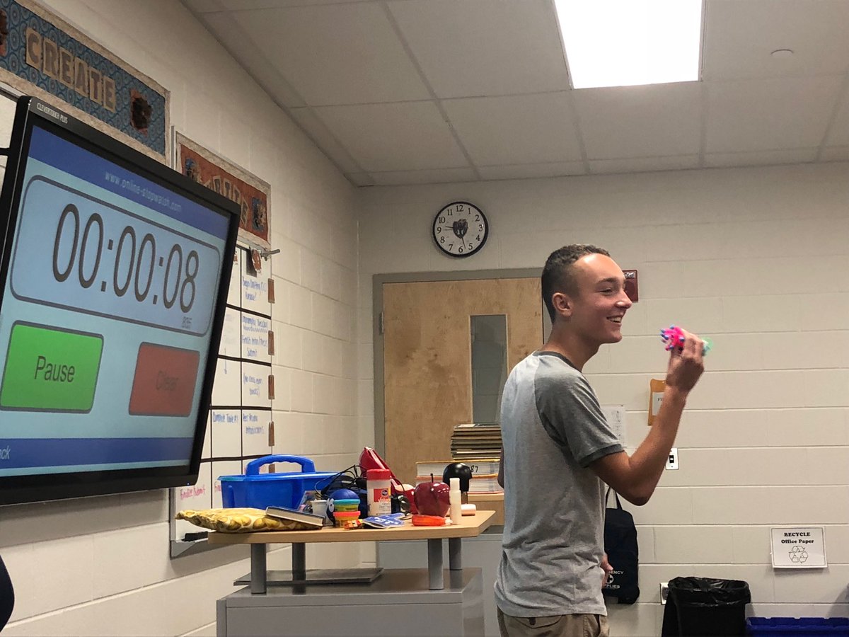 KatMoses2's tweet photo. #ImpromptuTuesday #SpeechAndDebate #PodFLife #NHSRangers #OneRangerNation #SellMeSomething #BillyMaysHere https://t.co/hEELyAQEWn