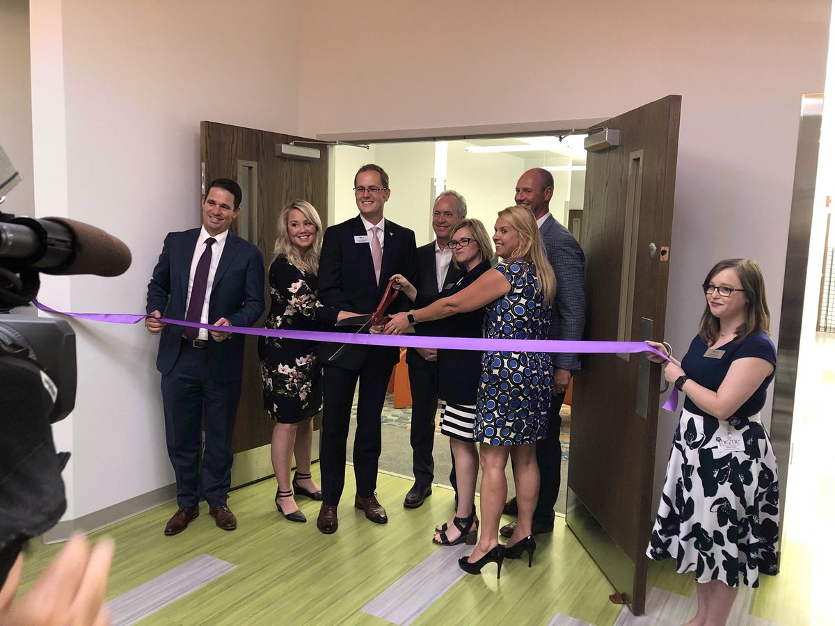 JCPSSuper's tweet photo. Proud to recognize our teachers and celebrate the new learning center at the @HomeInnocents Weinberg Academy this afternoon. Thanks to great community partners in this effort as we work together to meet the needs of all students. #WeAreJCPS https://t.co/pY2CDo96QY