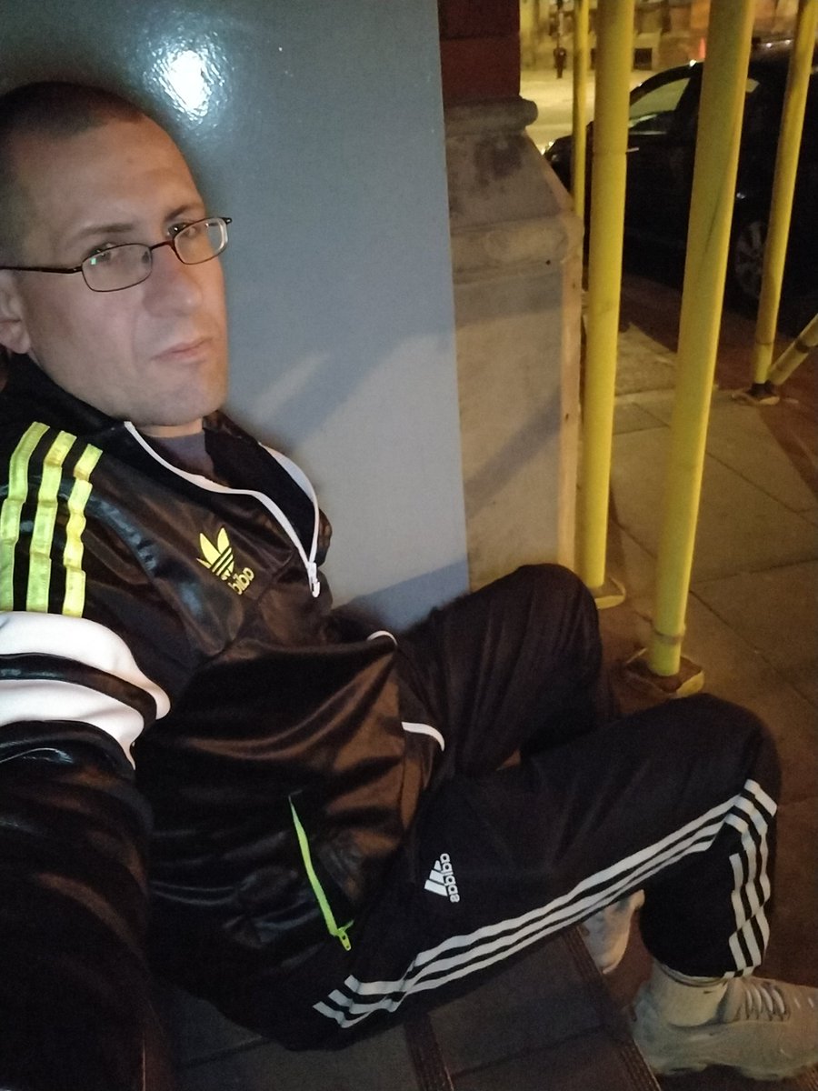 @LordVulferam Toot, first experience of the Manchester trams today. Good fun sadly didn't get a pic but here is on I did last night
