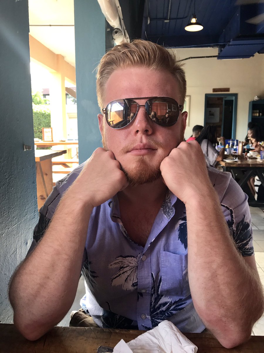 281_450's tweet photo. Happy Birthday 🎁🎉🎊🎂🎈 to the best son I could have ever asked to have who always brightens my days. 🌞 See you soon!  @piercetupa52 https://t.co/O5wbyvcDmJ