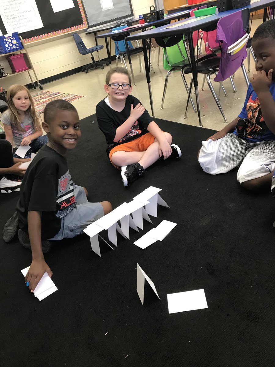 DanielleCarl5's tweet photo. Tower Power during our Spartan Quest today! #stem #bettertogether https://t.co/8MXSepX7pn
