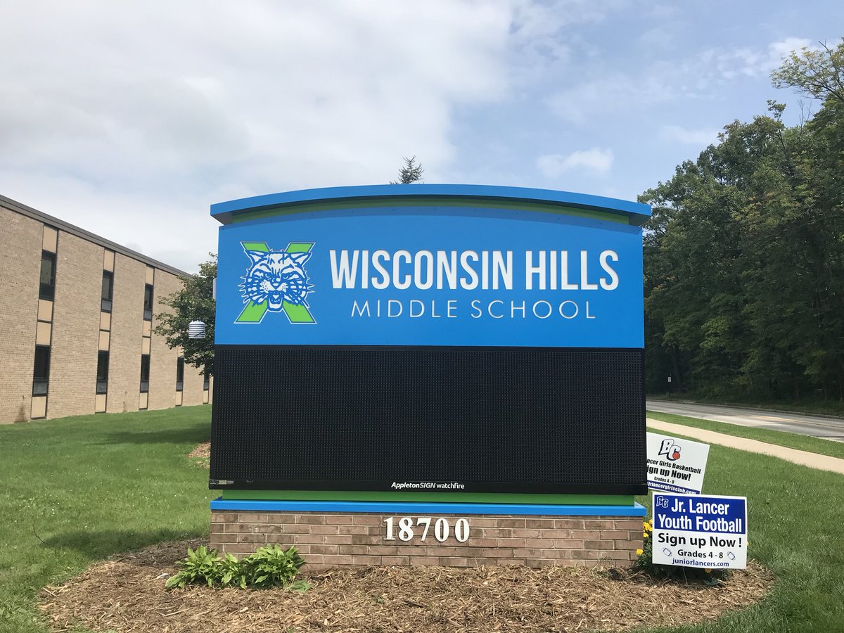 Wisconsin Hills Middle School On Twitter New Sign For Our New Year Wildcatgr8