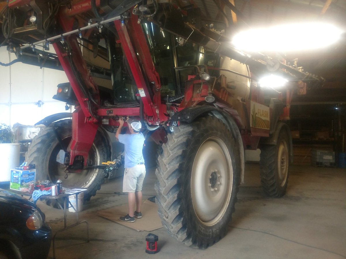 koziolek_kevin's tweet photo. Installed three @RavenPrecision #Smartrax today! https://t.co/8ukoFlEzZZ