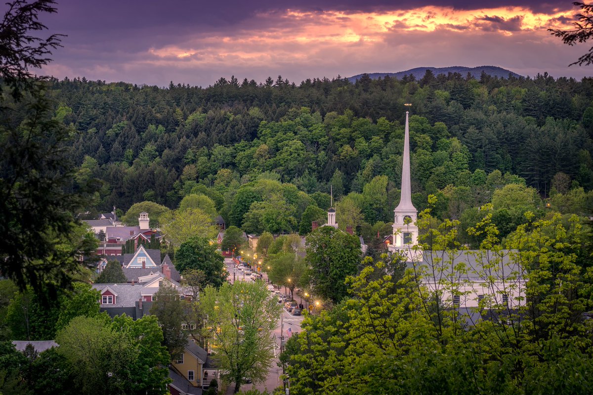 StoweMtResort's tweet photo. As seasons change, one thing stays the same, the beauty of our home. #stowemt #stowesummer
📸: Mark Vandenberg https://t.co/ybIjURruyo