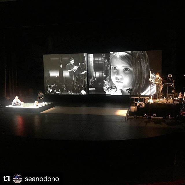 BuildersAssoc's tweet photo. Day 3 rehearsal at @krannertcenter for #strangewindow #turnofthescrew
... ...
#theater #newyorktheater #marianneweems #performance #henryjames #contemporaryperformance #mediatedperformance #jennifertipton https://t.co/lGnsvQBE5y