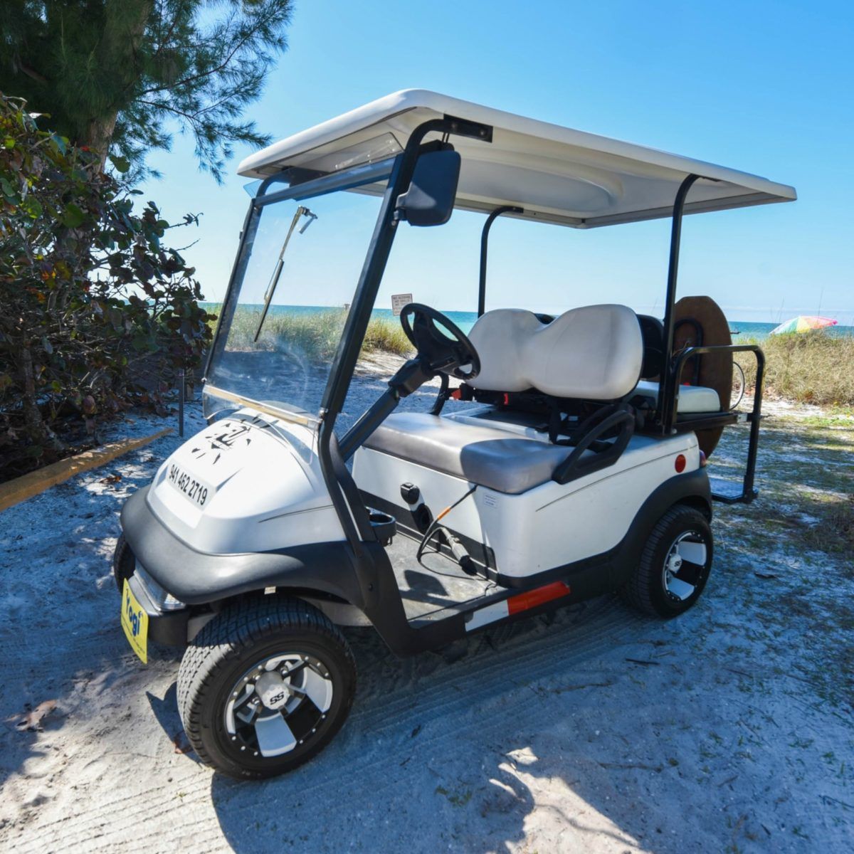 Forget walking, get around the island in style with our golf cart rentals! #LoveAMI #AnnaMariaIsland #BeachRetreat #IslandLife #GolfCart buff.ly/2Ft26kO