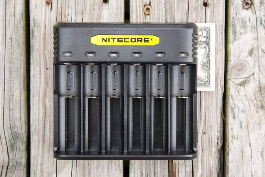 ZeroAirReviews's tweet photo. Nitecore Q6 Charger Review https://t.co/CHD6riPRUQ https://t.co/zidAUDj8KN